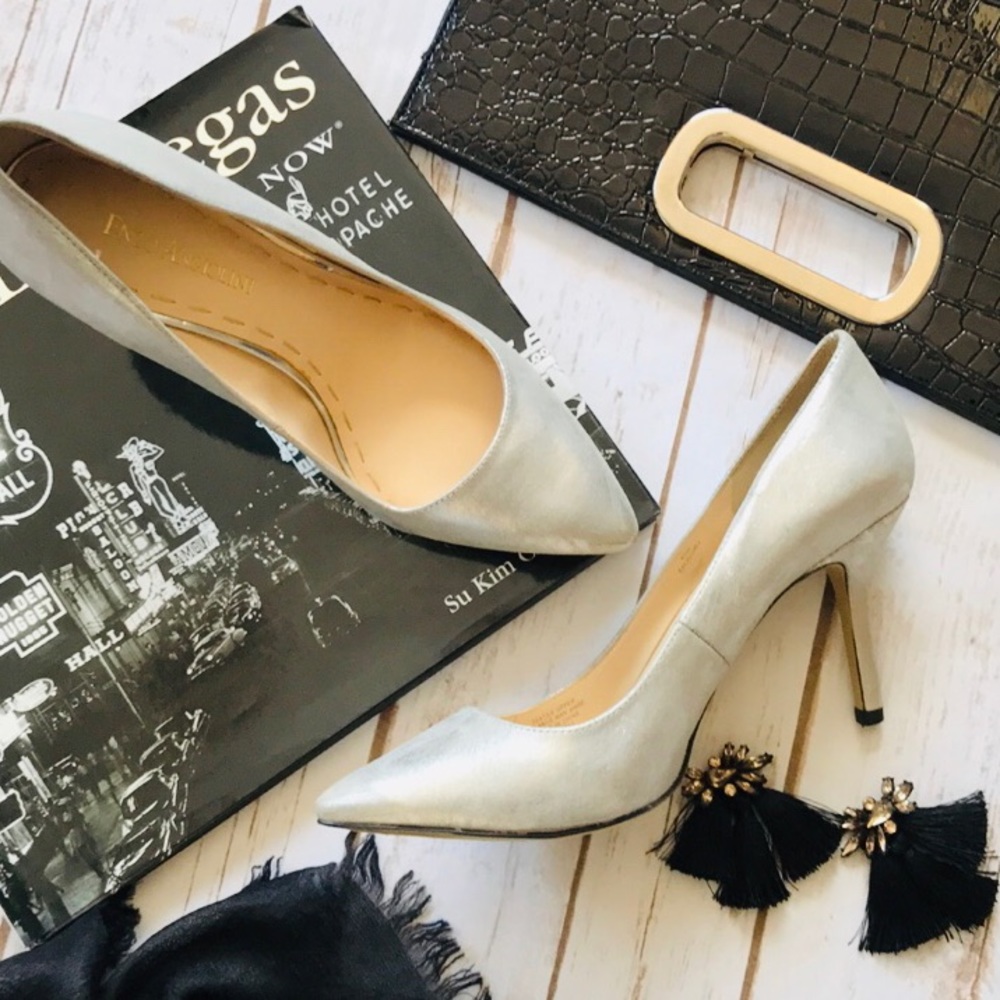 Enzo Angiolini Call Me Pump • Silver